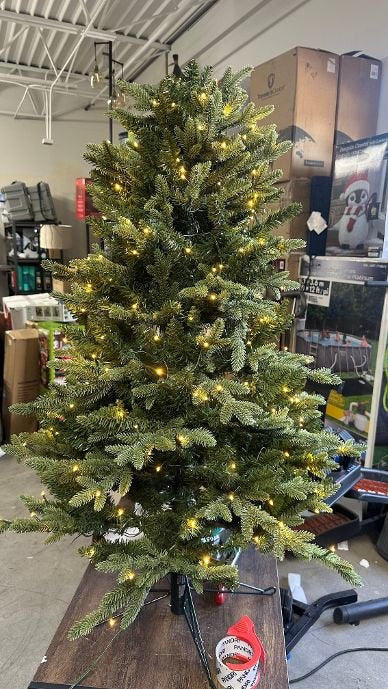 4' Pre Lit Aspen Micro LED Tree