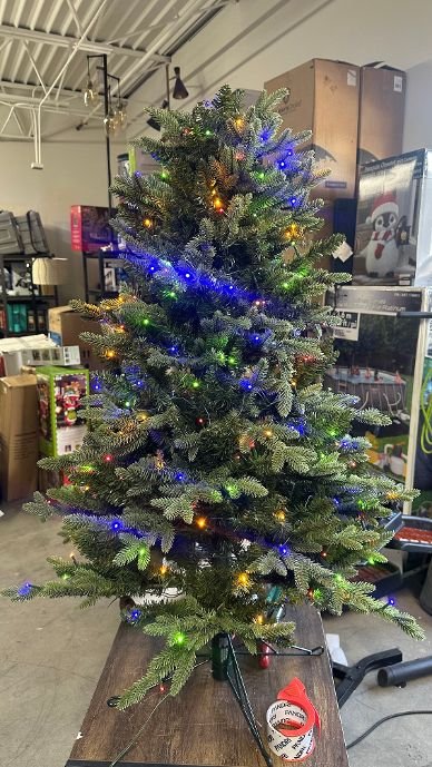 4' Pre Lit Aspen Micro LED Tree