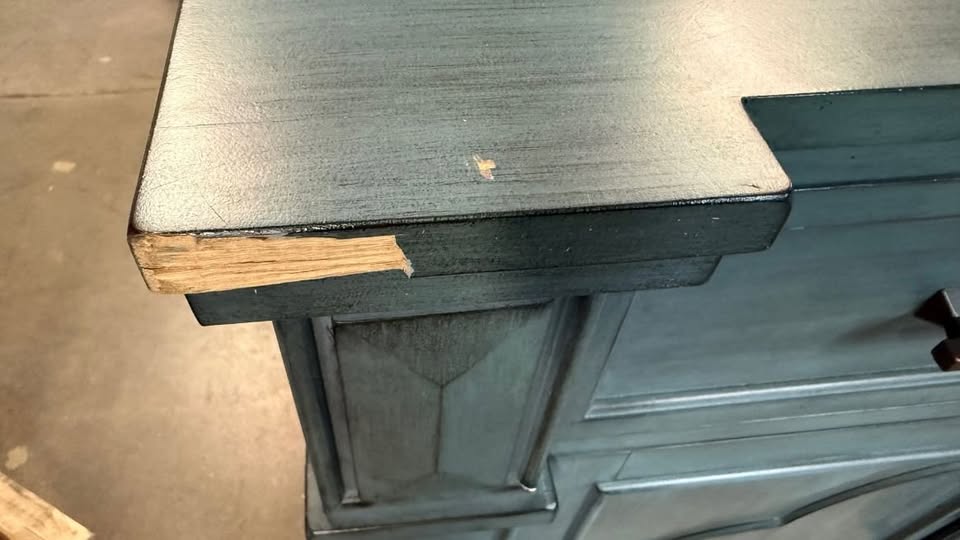 CORDOBA 70" ACCENT CONSOLE