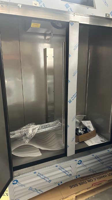 Kutano 2-Door Reach-In Refrigerator, 49 cu ft, Stainless Steel