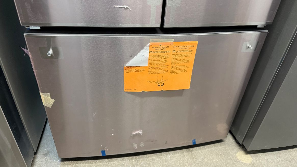 GE 27 cu. ft. French-Door Refrigerator with Internal Water Dispenser