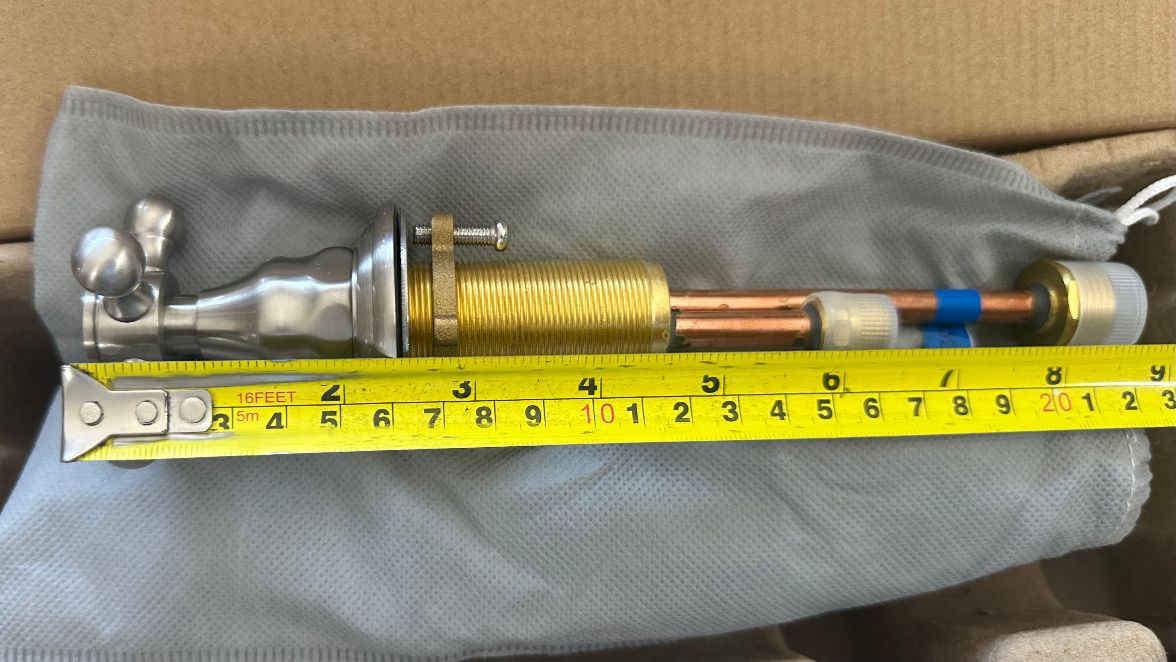 1 Set of Lavatory Faucet Handles