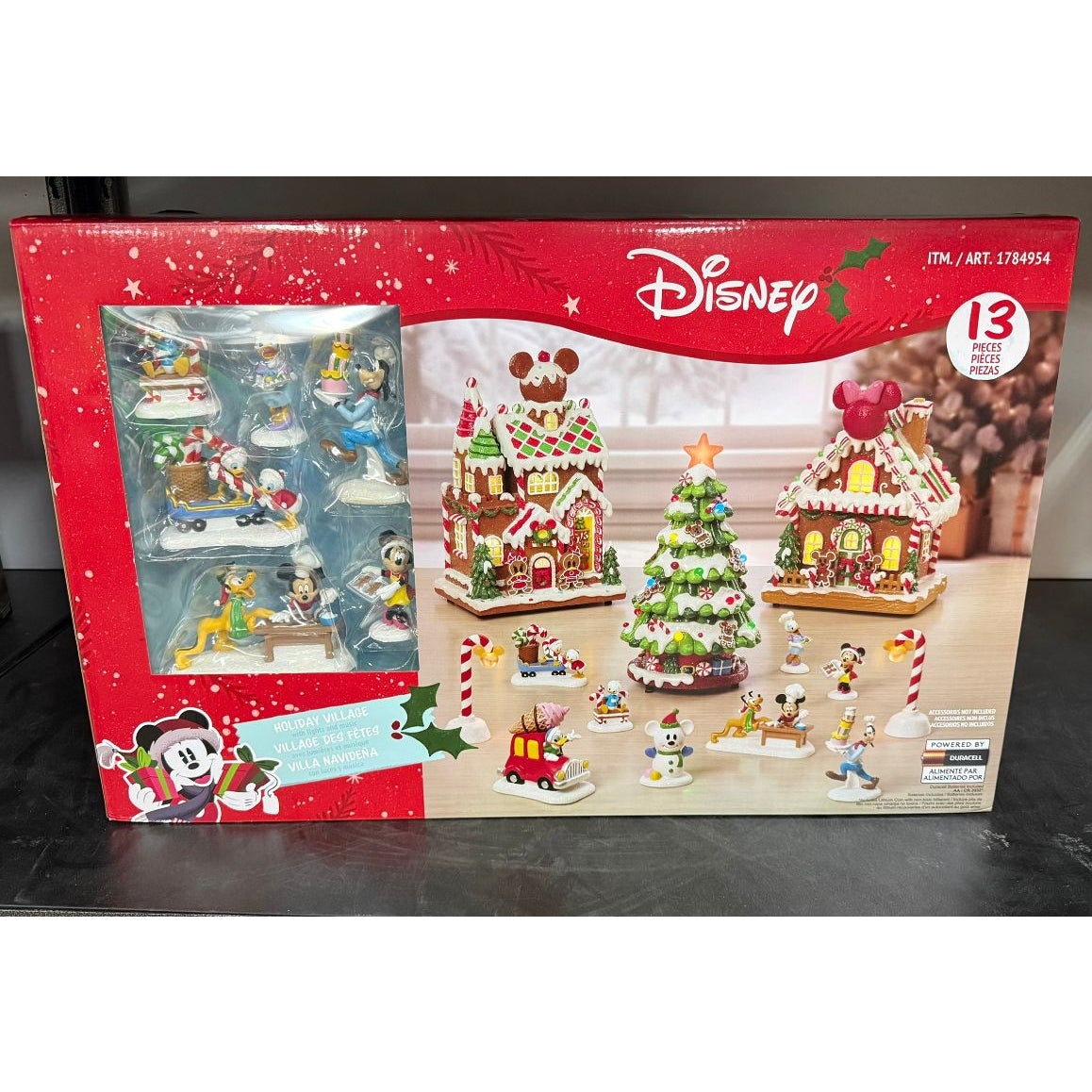 Disney Holiday Village, 13-piece Set