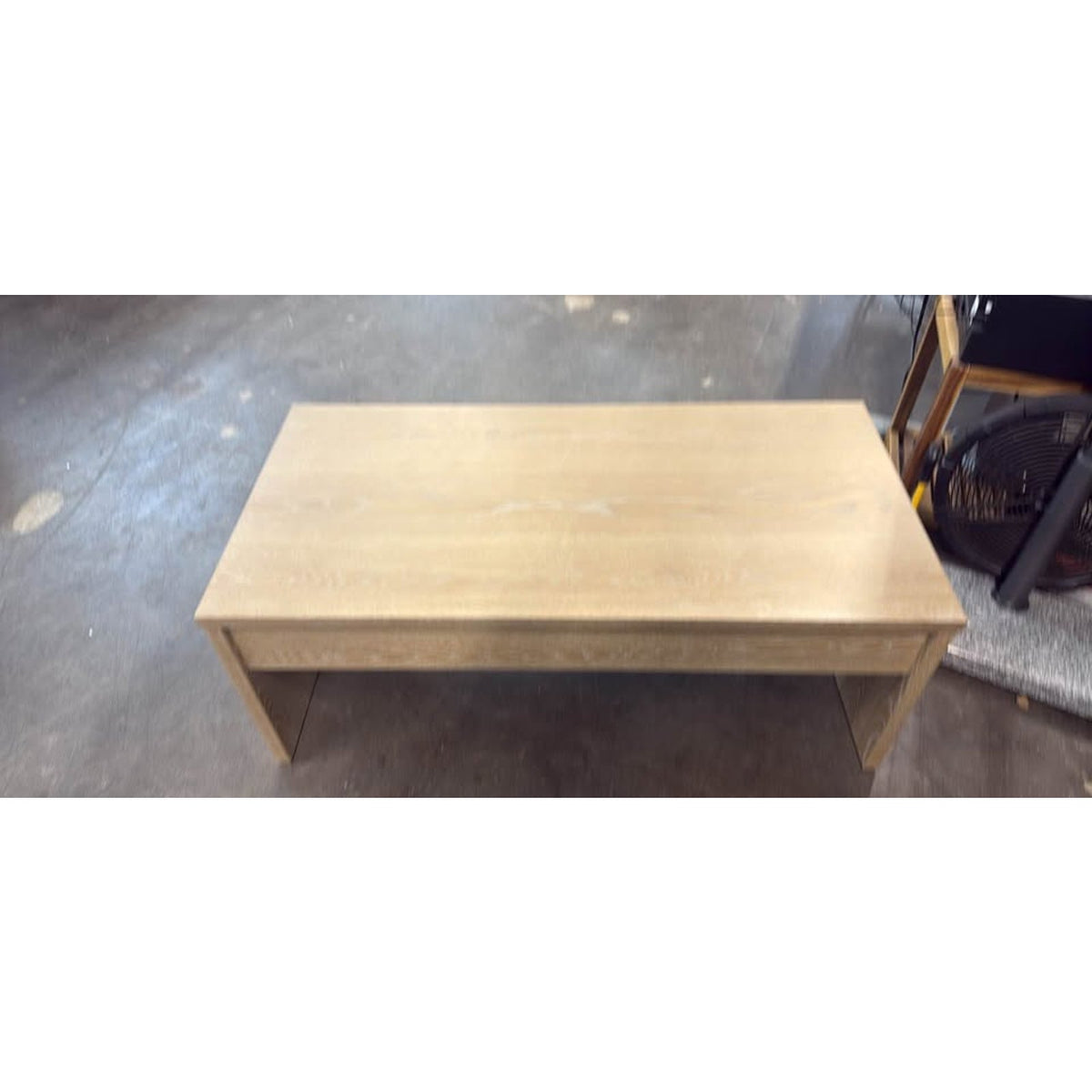 Whitlee Lift-Top Coffee Table