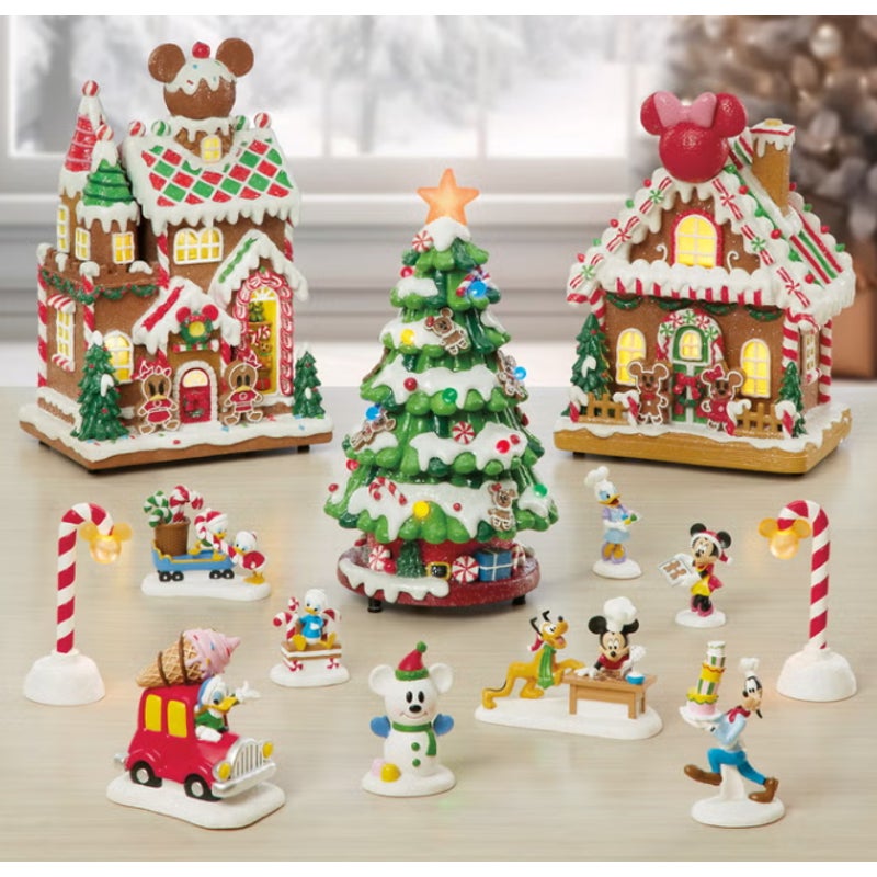 Disney Holiday Village, 13-piece Set