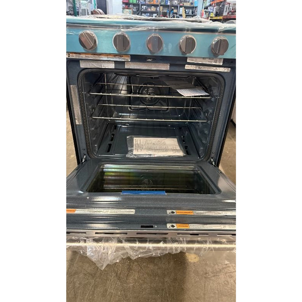 Maytag 5.0 cu. ft. Slide-in Gas Range with Grill Mode and No Preheat Air Fry