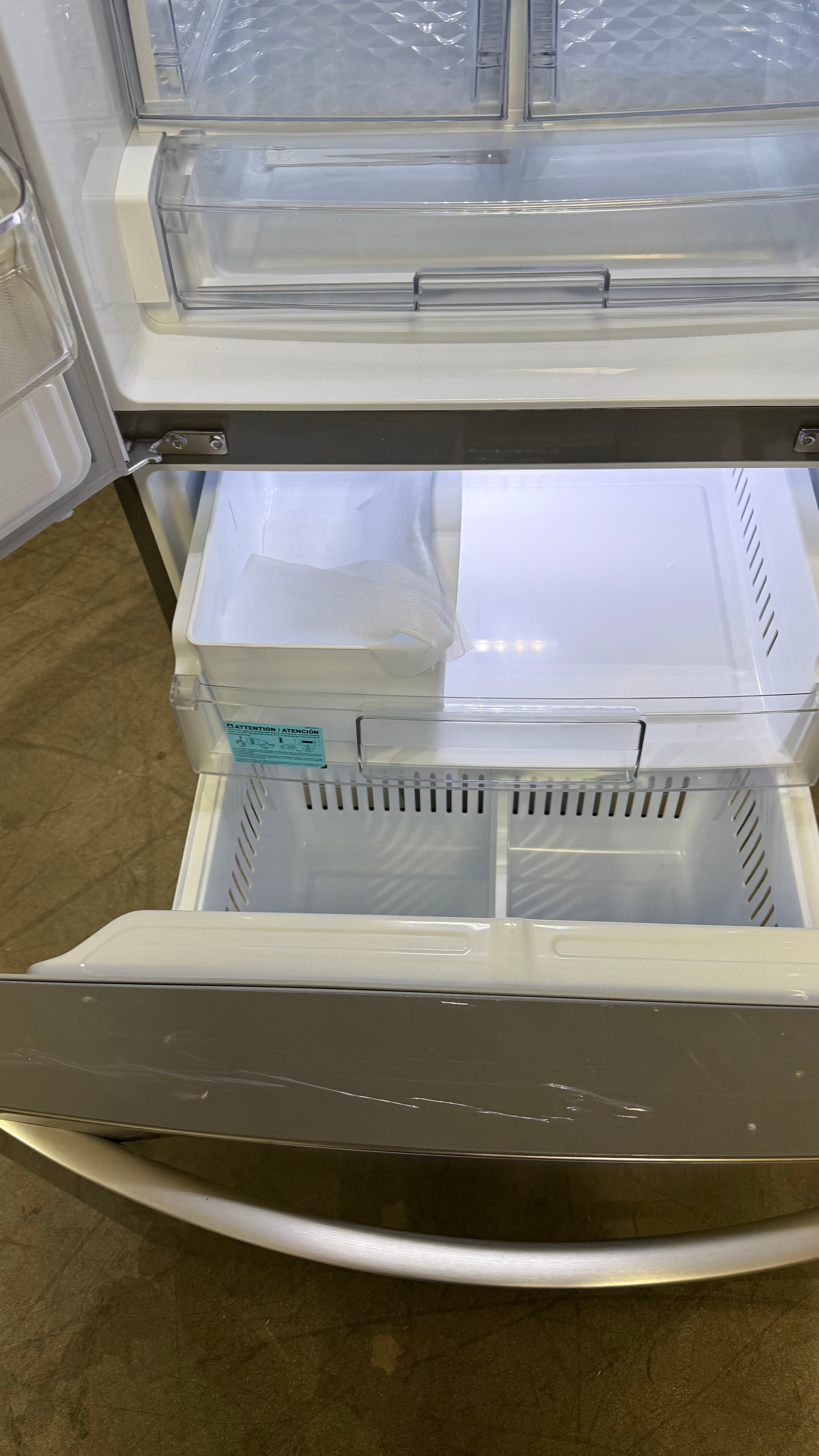 LG 21.8 cu. ft. 3-Door Smart French Door Refrigerator with Ice Maker and Water Dispenser