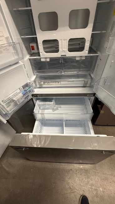 LG 31 cu. ft. Standard Depth MAX French Door Refrigerator with Dual Ice Maker