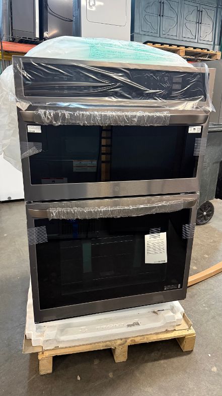 LG 6.4 cu. ft. Smart Combination Wall Oven with Convection and Air Fry