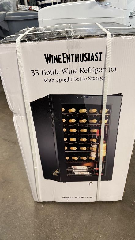🍷 Wine Enthusiast 33-Bottle Wine Cooler